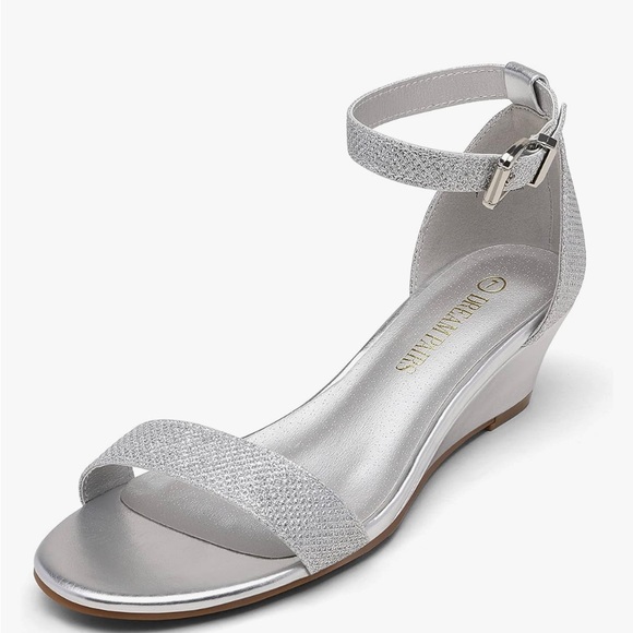 Women's Ingrid Ankle Strap Low Wedge Sandal Size 7.5. #5 - Picture 5 of 5